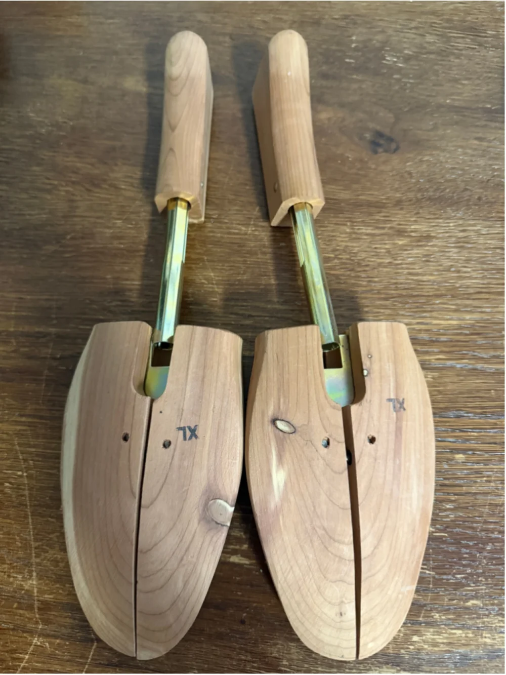 Money’s Worth & Best MW Aromatic Cedar Shoe Trees XL Split Toe Adjustable Brass